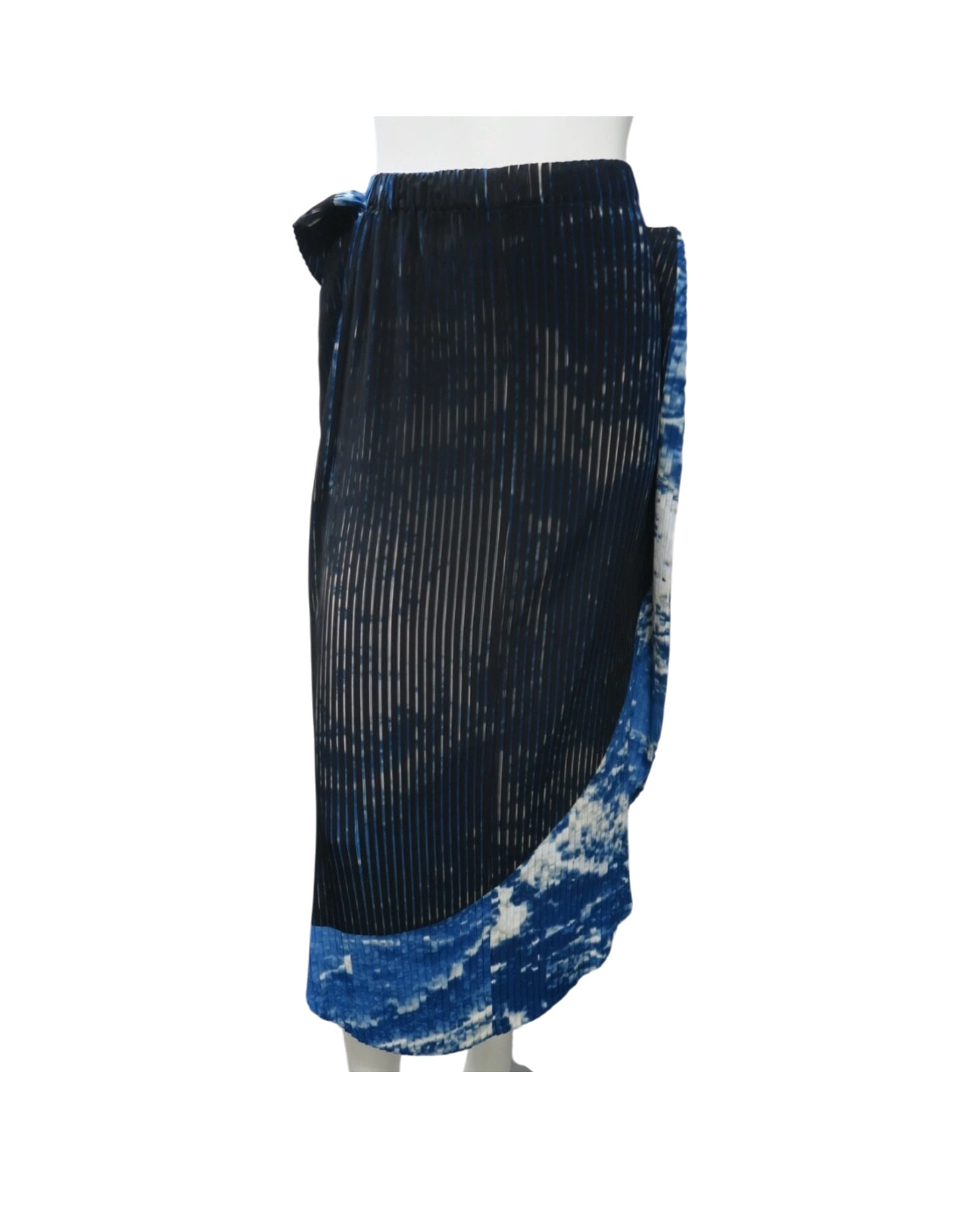 Issey Miyake Pleated Two-Piece Set | Sculptural Top & Asymmetrical Skirt