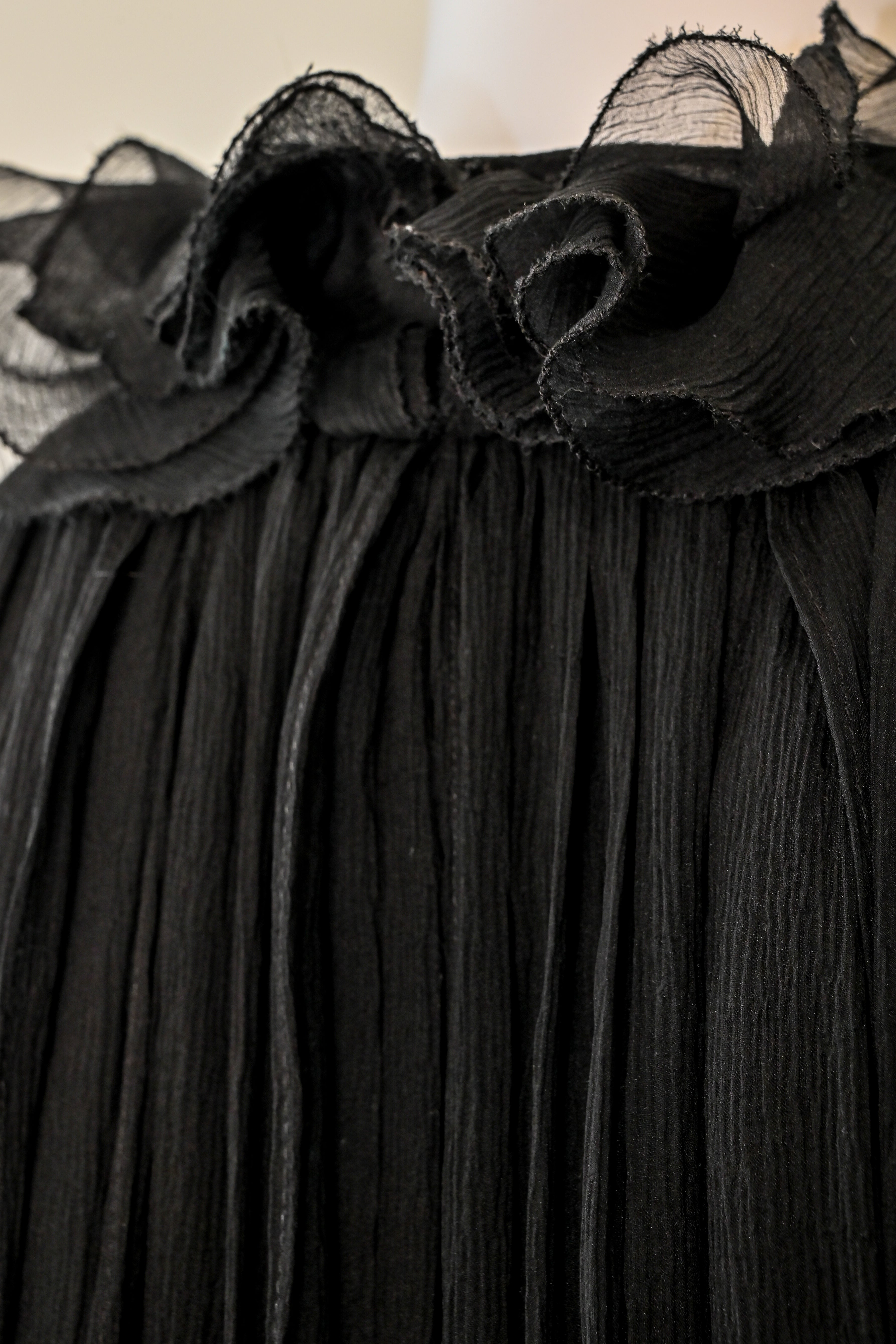 Robert Rodriguez Ruffled Silk Halter Blouse Size 12