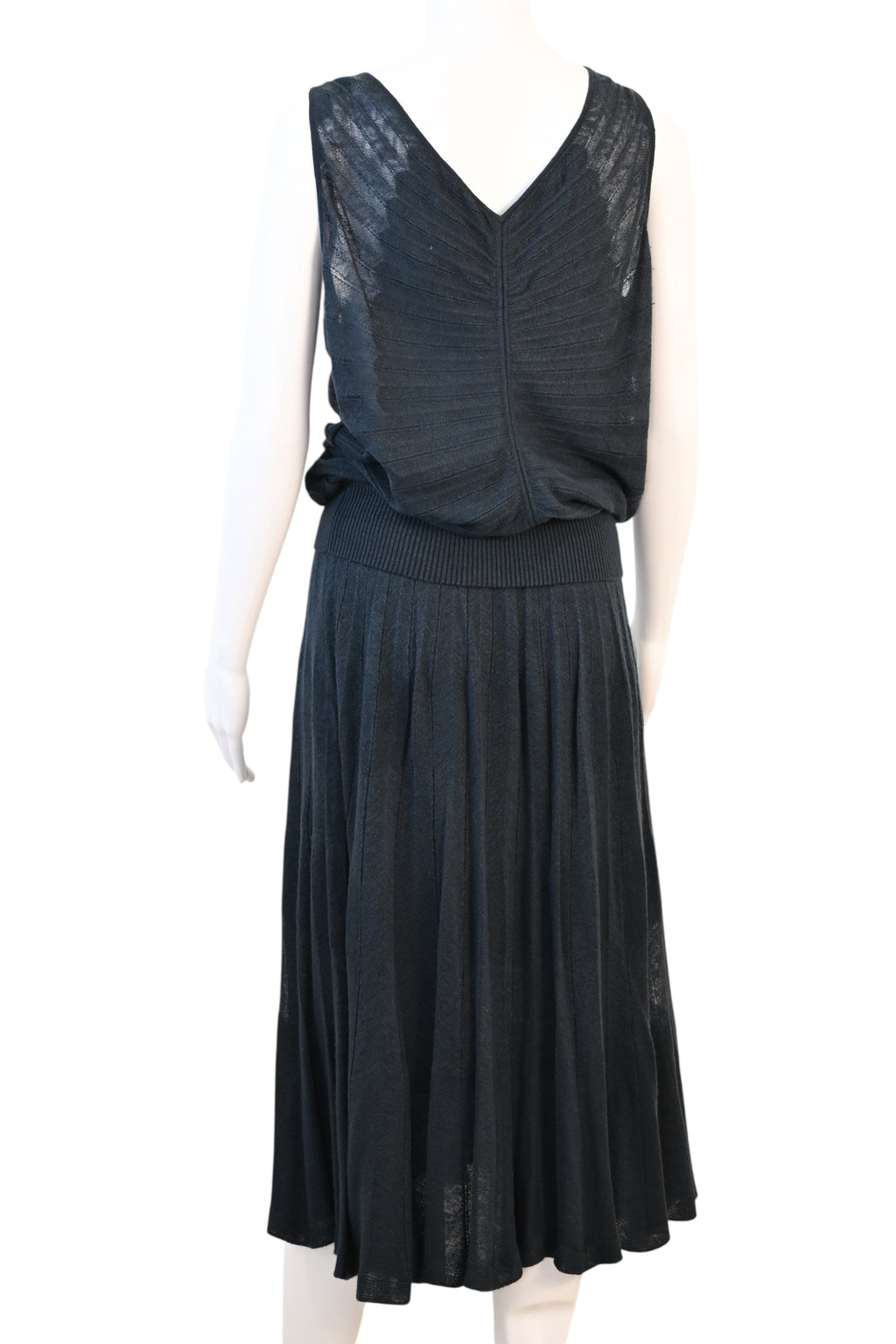 AUTHENTIC HERMÈS Deep Blue Cashmere Ruched V-Neck Top & Pleated Skirt Set Size 40