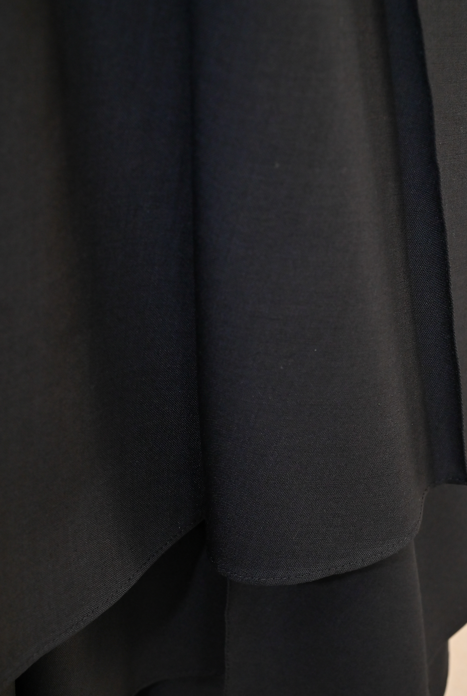 HERMÈS Black Wool Blend Pin Tuck Pleated Wrap Midi Skirt Size 38